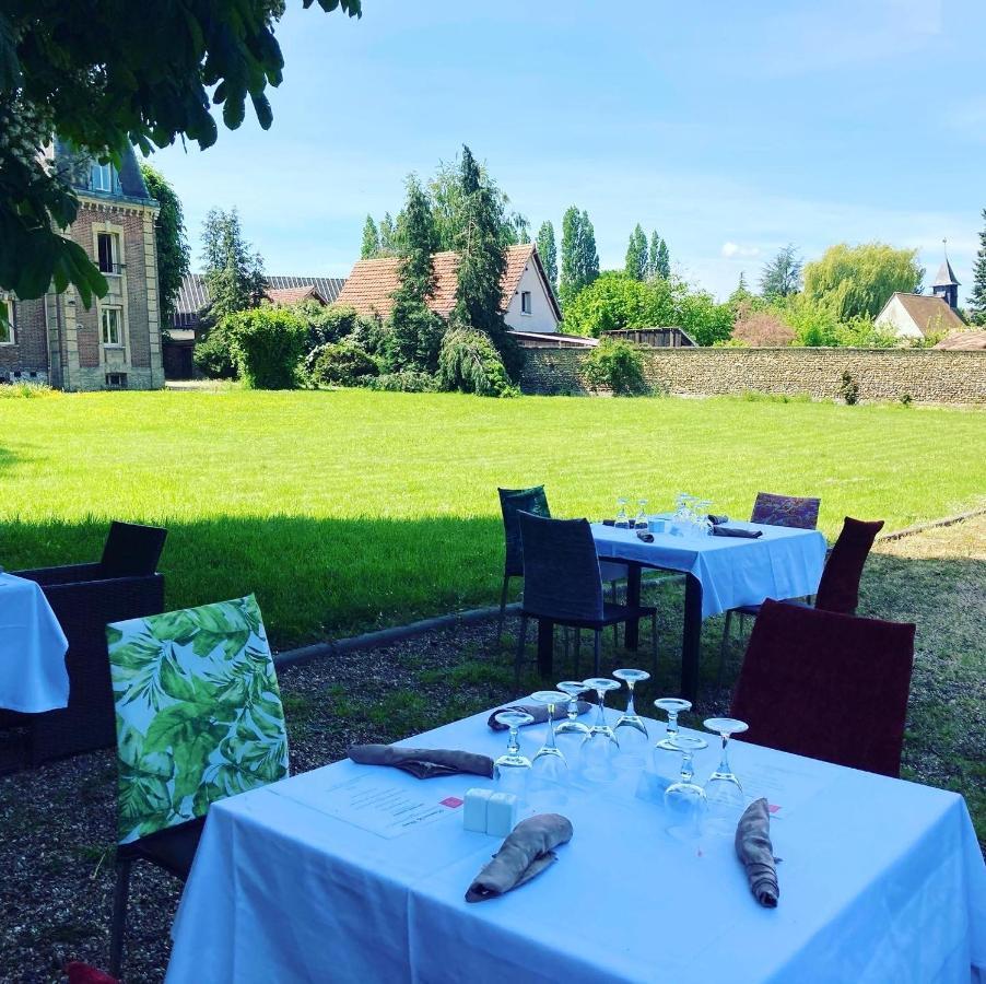 Vieux-Villez Chateau Corneille מראה חיצוני תמונה
